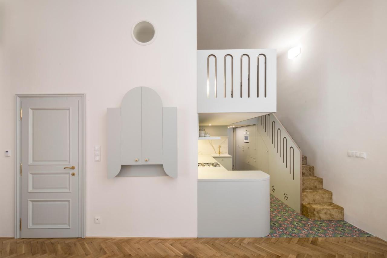 Downtown Designer Karlin Apartamento *