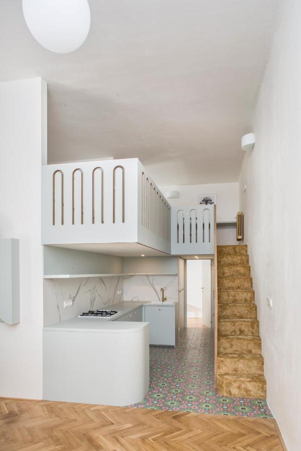 Downtown Designer Karlin Apartamento *