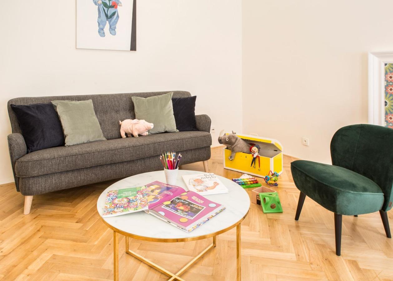Downtown Designer Karlin * Praga